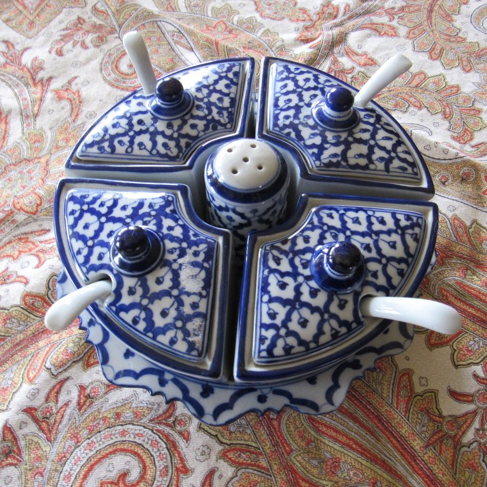 Vintage Blue and White Chinese Ceramic Condiment Caddy